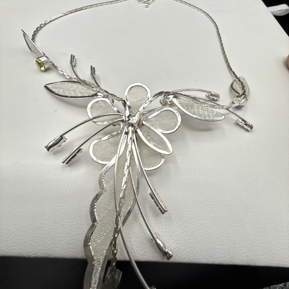 Floral Necklace 18in Multicolor Crystal Flower Silver Tone Mesh Leaves Fairycore - Picture 9 of 10